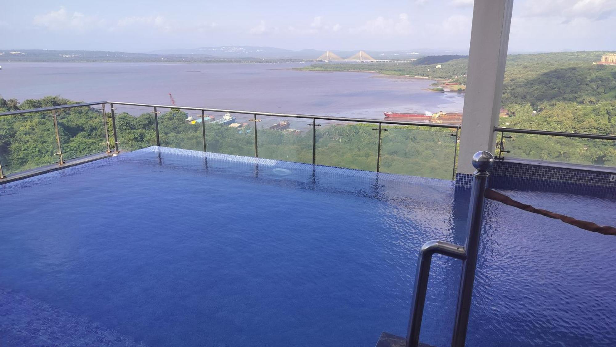 Good Stay 2Bhk Pool Apartment 10 Mins From Dabolim Airport Goa 102 Consua Exteriör bild